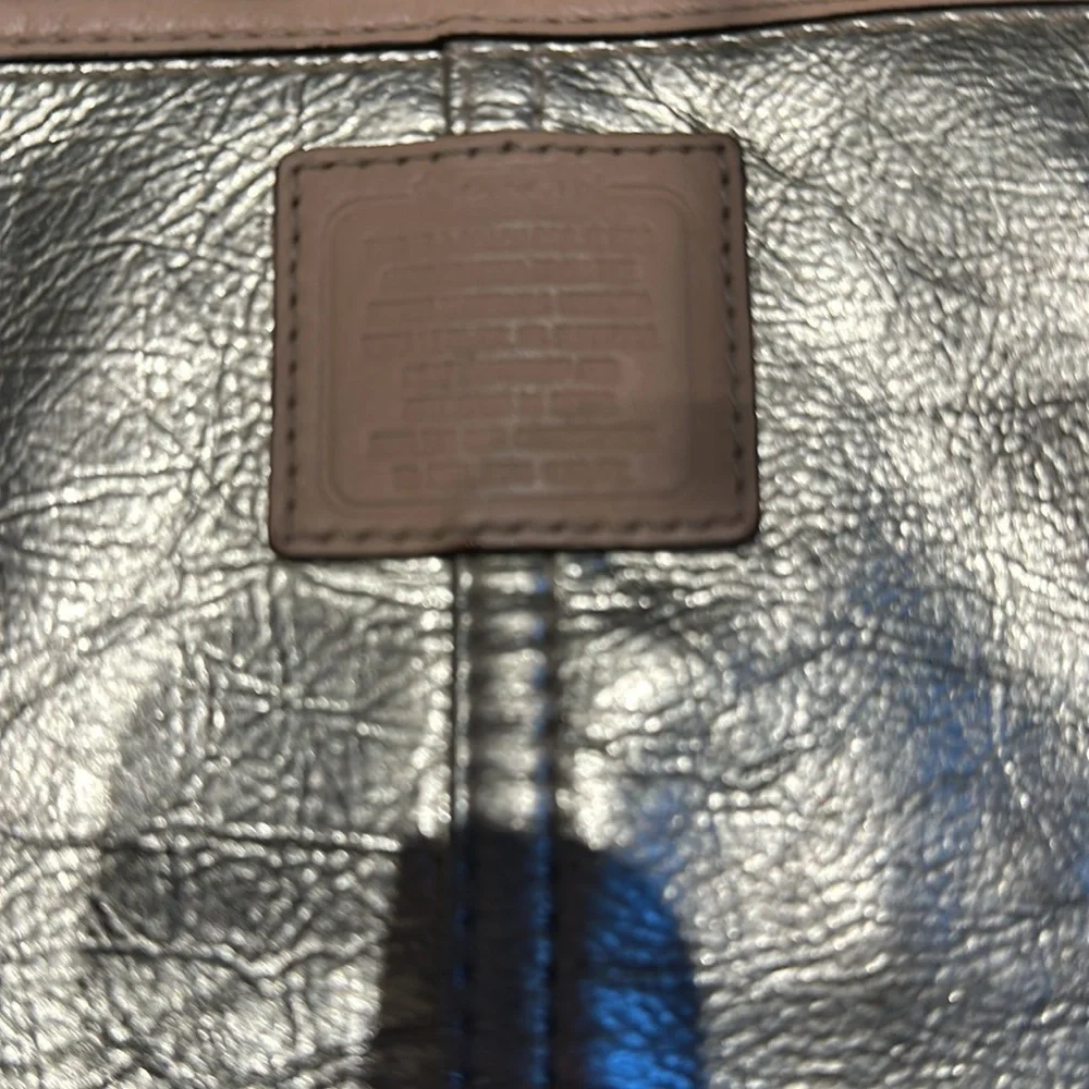 Coach Metallic Wristlet - Picture 5 of 6